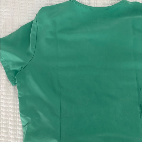 FIGS Scrub set - Picture 7 of 7